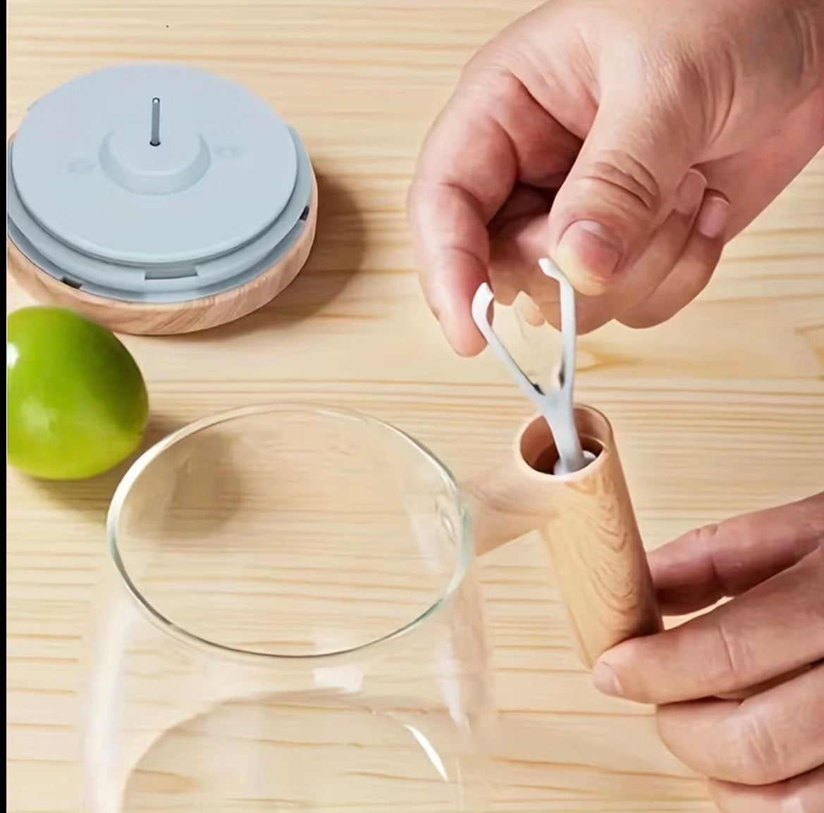 Removable stirring attachment and wooden-style handle detail